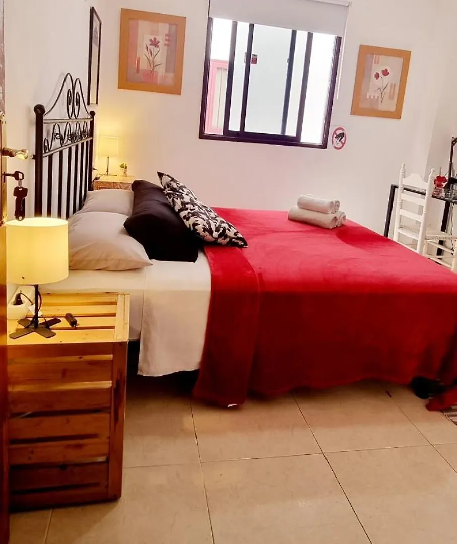 Almar We Go! Habitaciones Privadas En Alcala - Private Rooms - Pieces Privees - In Shared Apartment