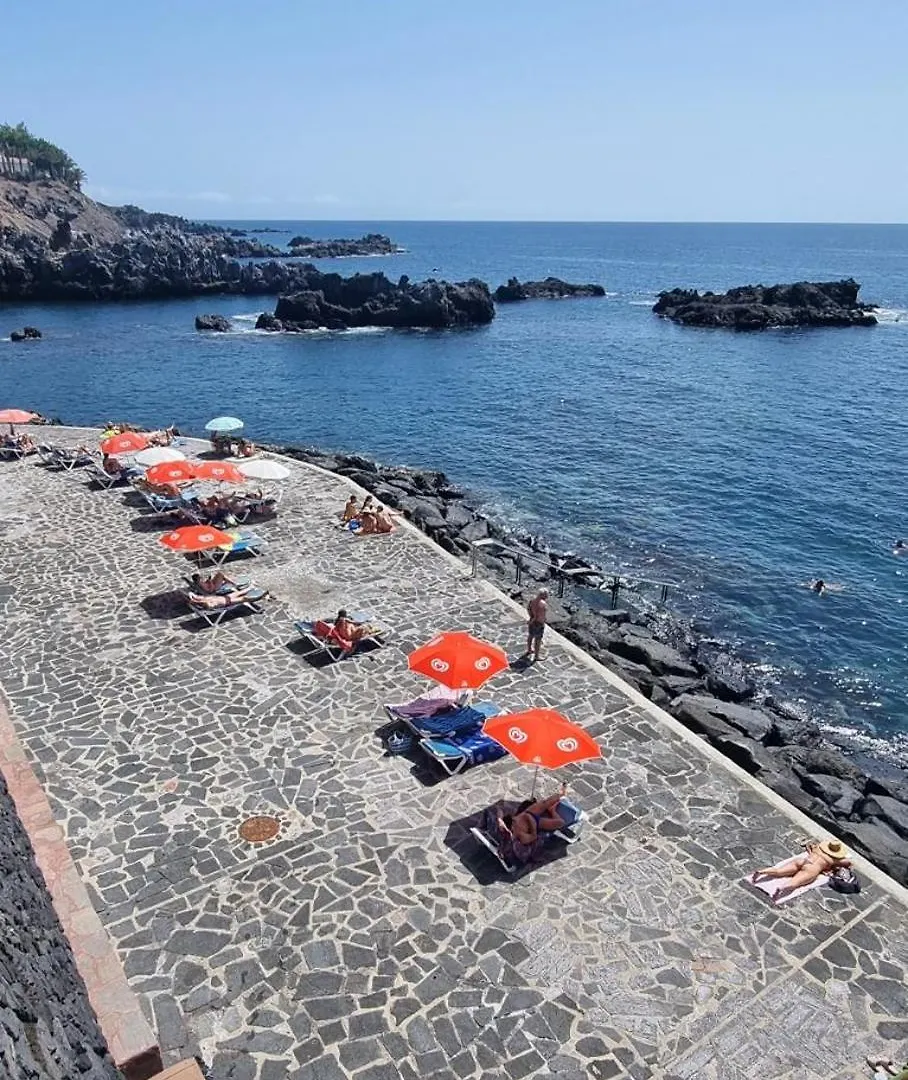 Almar We Go! Habitaciones Privadas En Alcala - Private Rooms - Pieces Privees - In Shared Apartment 0*, Alcala (Tenerife)