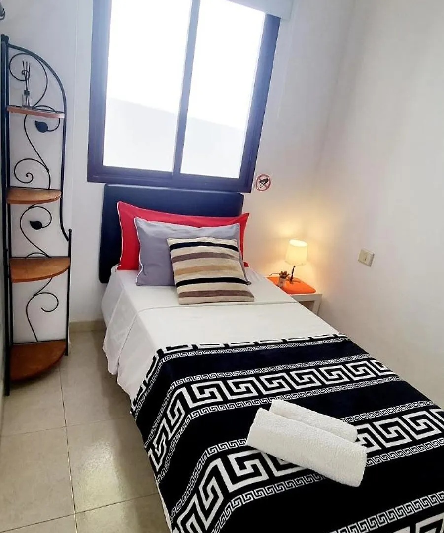 Almar We Go! Habitaciones Privadas En Alcala - Private Rooms - Pieces Privees - In Shared Apartment Spanien