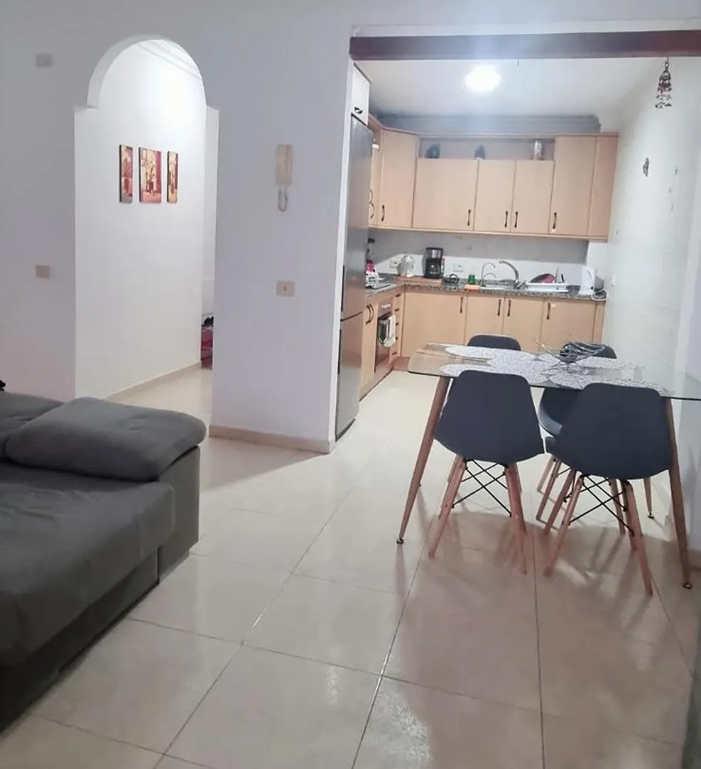 Almar We Go! Habitaciones Privadas En Alcala - Private Rooms - Pieces Privees - In Shared Apartment Gasthof