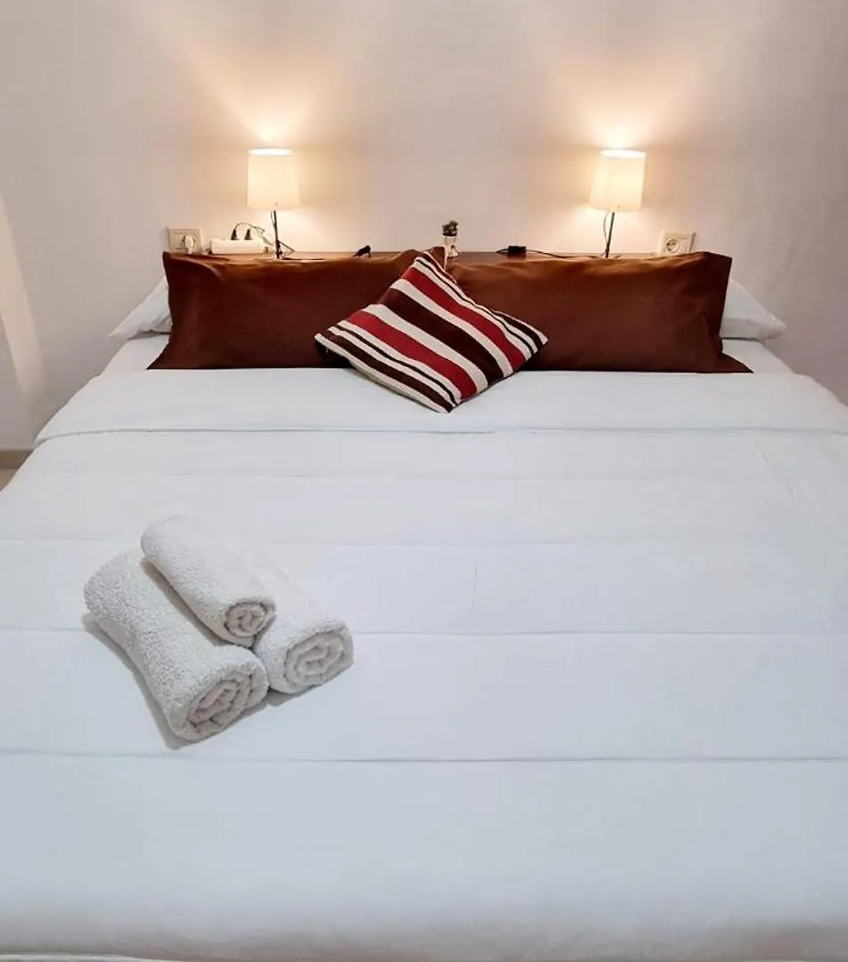 Almar We Go! Habitaciones Privadas En Alcala - Private Rooms - Pieces Privees - In Shared Apartment Spain
